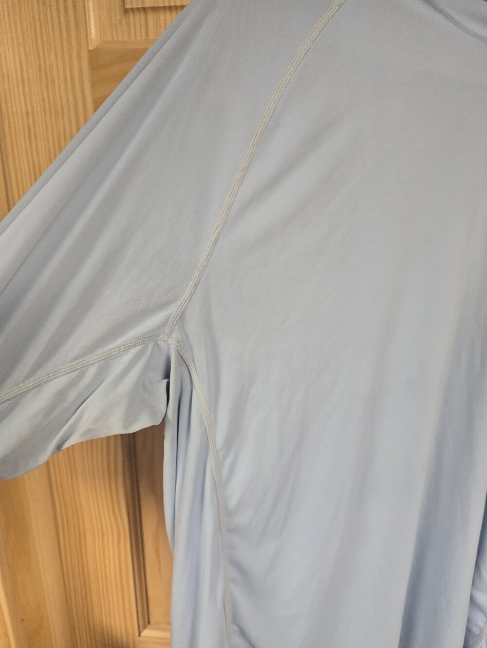 Simms Men’s Hooded Performance Shirt - Pale Blue with Black Logo - Picture 4 of 13